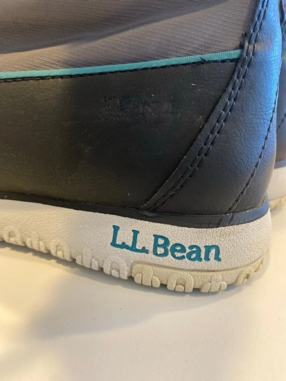 L.L. Bean Ultralight Pac Mid-C PrimaLoft Waterproof Winter Snow Boots 8 M
